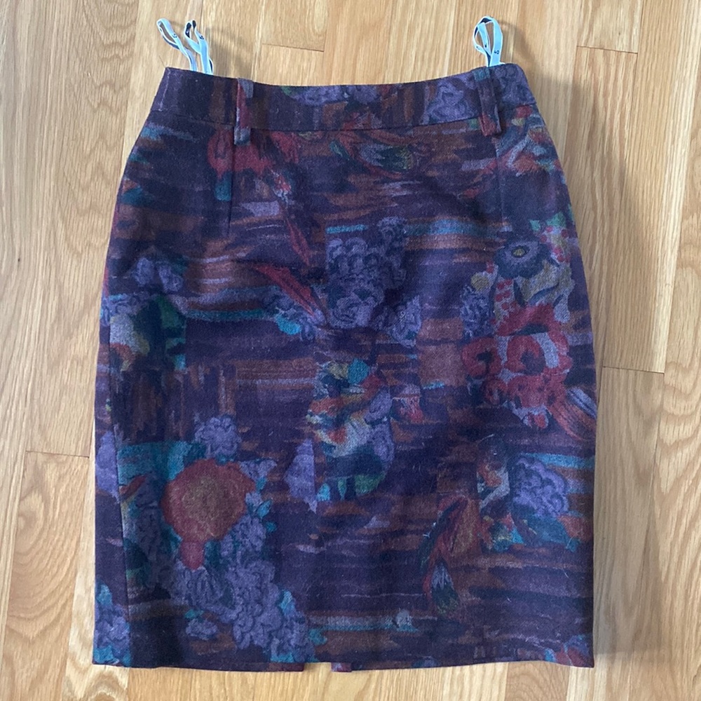 Vintage style wool skirt floral dark